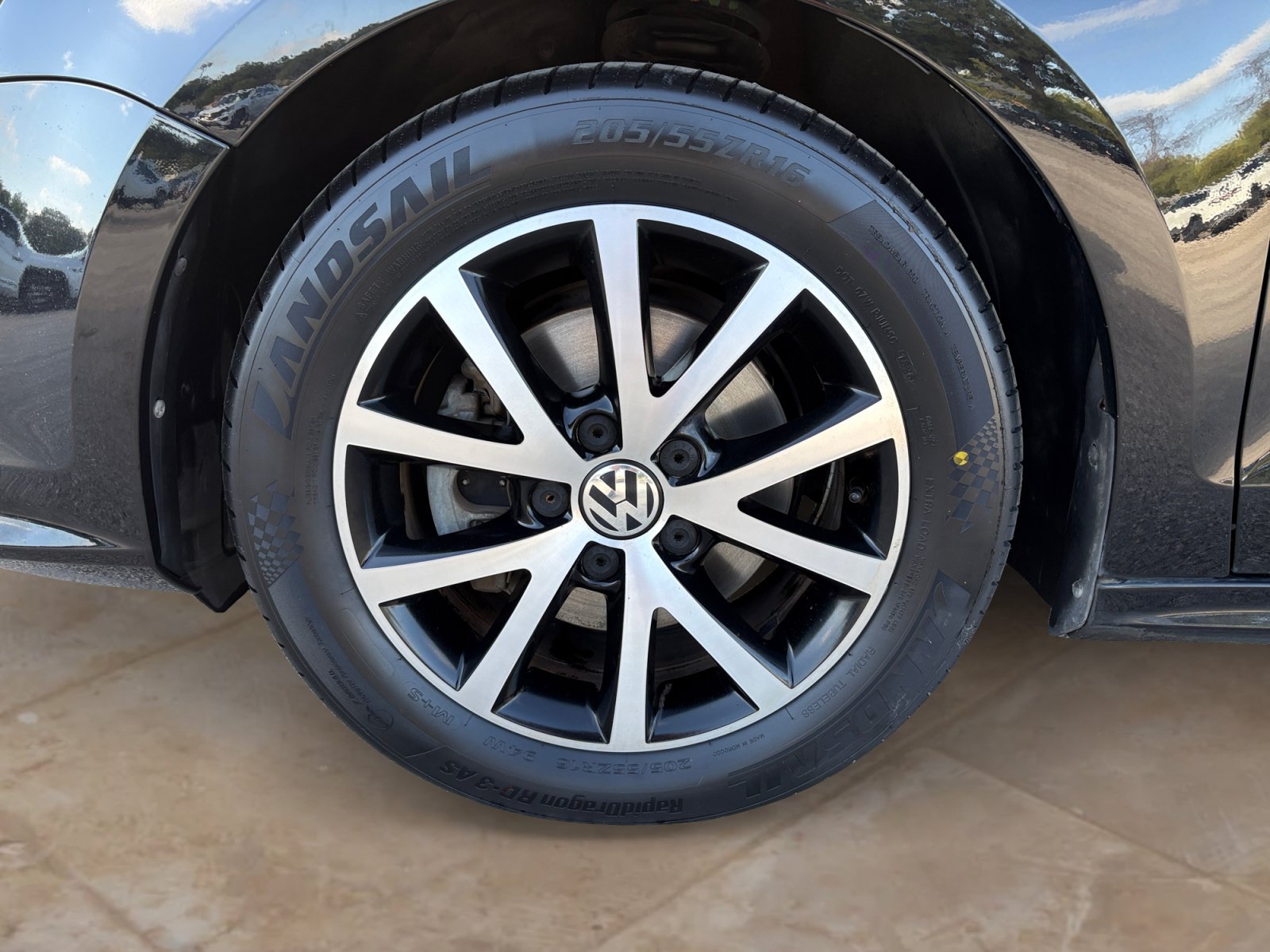 Used 2017 Volkswagen Jetta SE FWD image 26