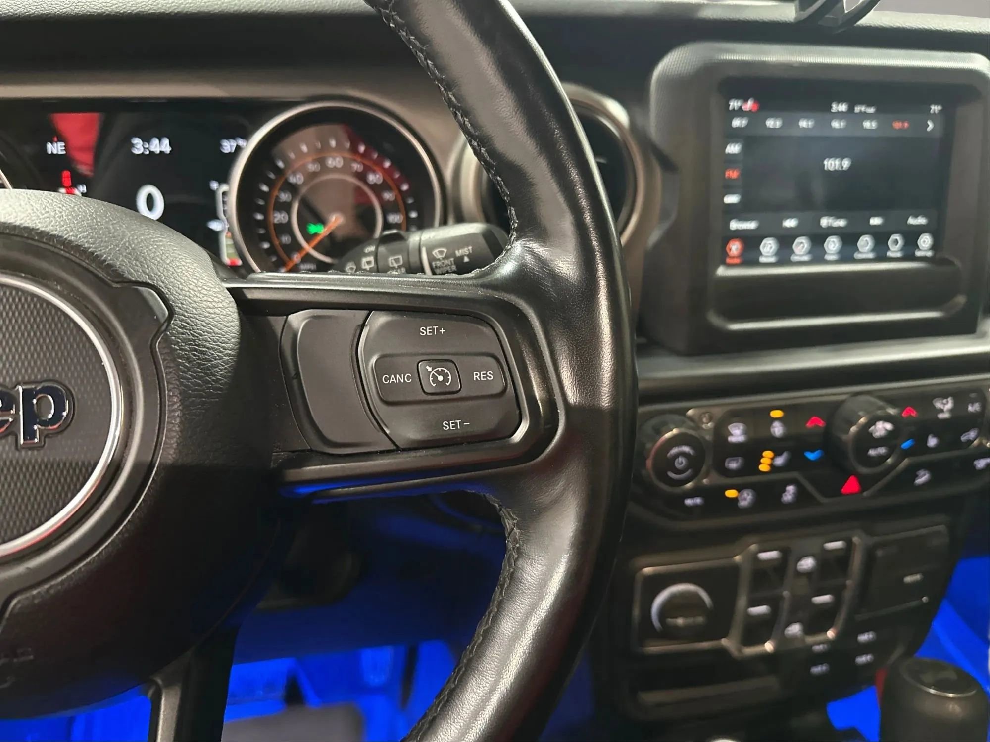 Used 2021 Jeep Wrangler Unlimited Sport image 32