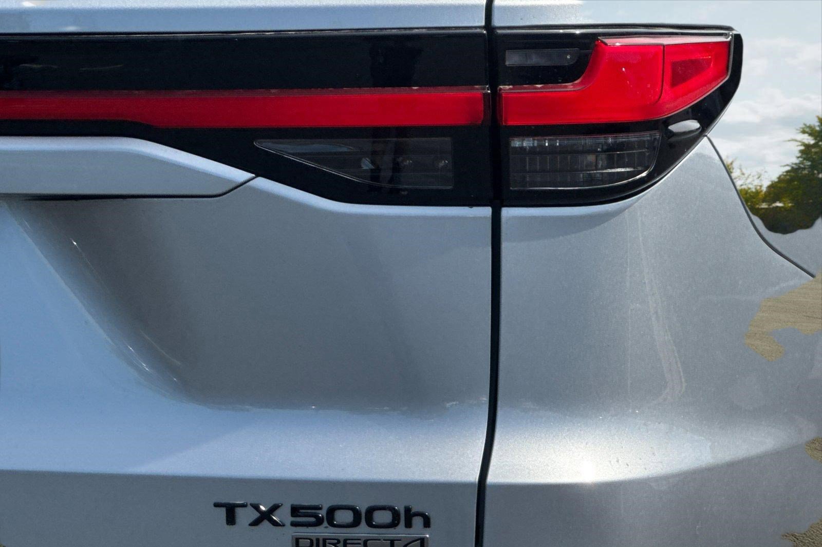 New 2026 Lexus TX 500h AWD image 12