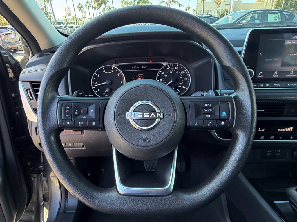 Certified 2024 Nissan Rogue SV FWD image 14