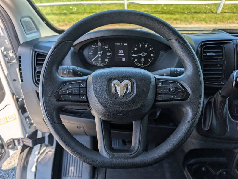 Used 2026 RAM ProMaster 2500 w/ Convenience Group FWD image 23
