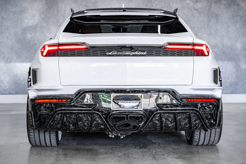 Used 2026 Lamborghini Urus SE AWD/4WD image 17