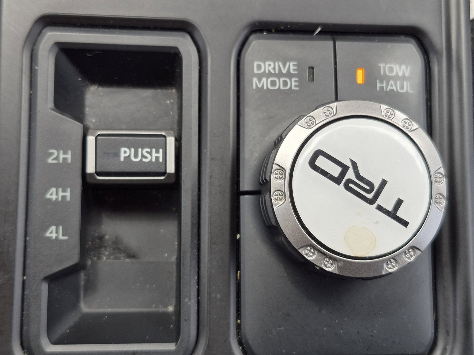 Used 2022 Toyota Tundra Limited image 34