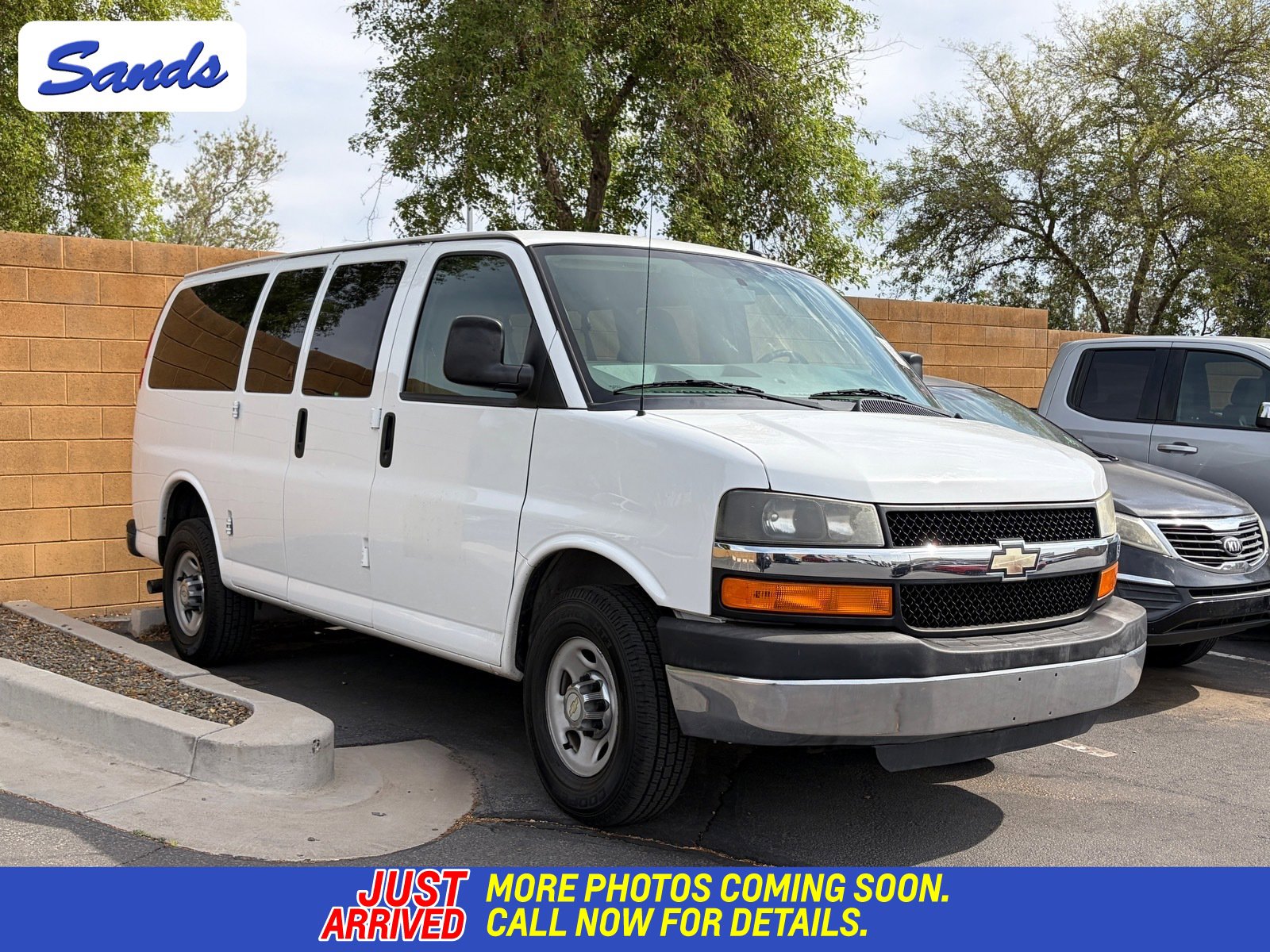 Used 2013 Chevrolet Express 2500 LT w/ LT Preferred Equipment Group RWD image 1
