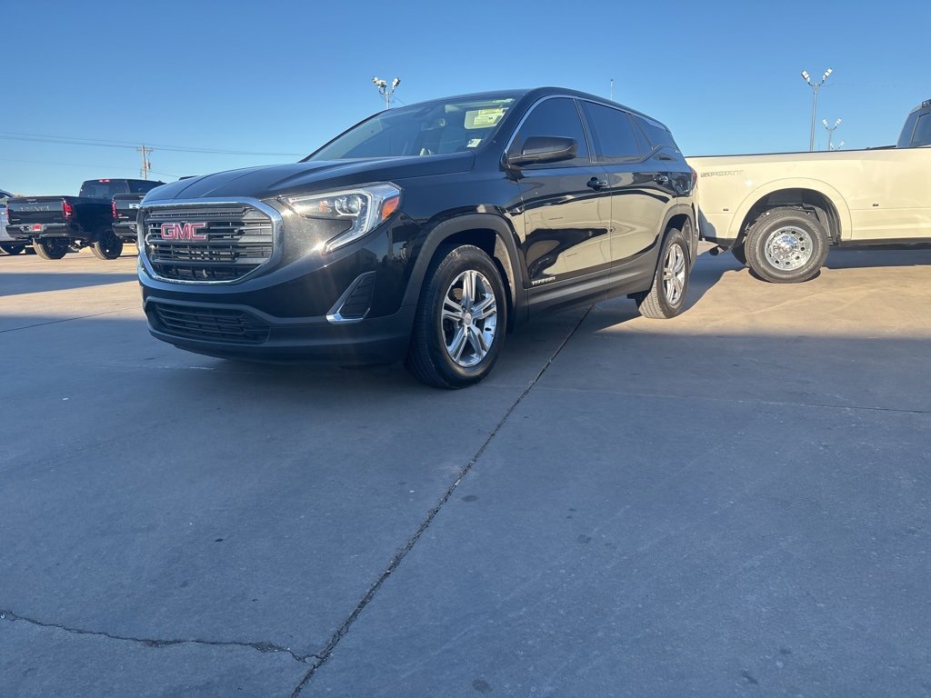 Used 2020 GMC Terrain SLE image 2