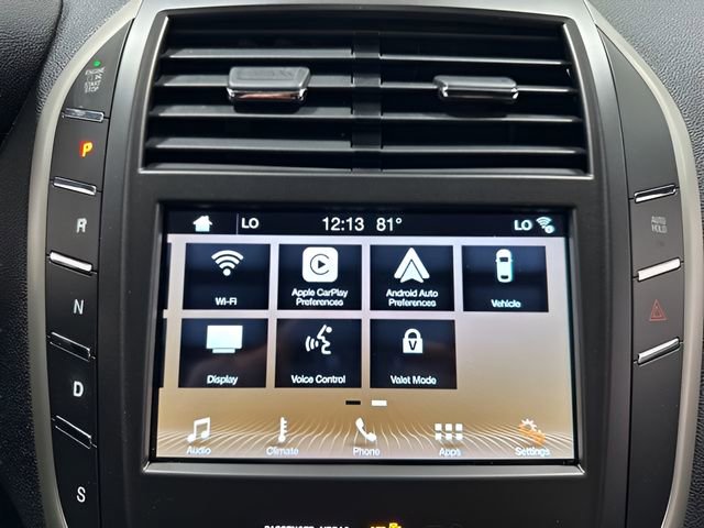 Used 2017 Lincoln MKC Premiere image 24