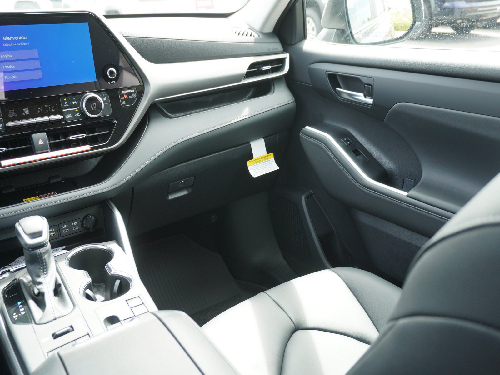 New 2026 Toyota Highlander XLE AWD/4WD image 19