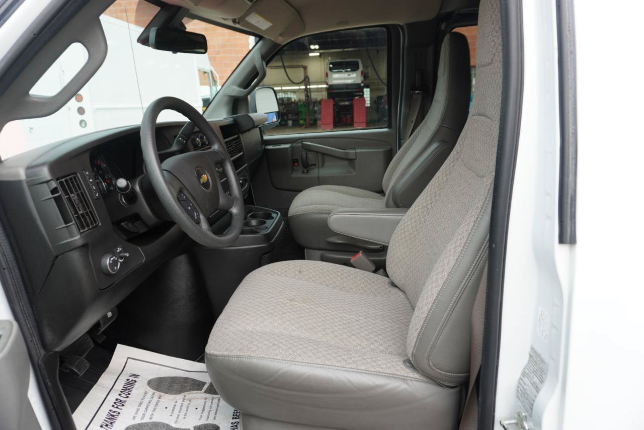 Used 2019 Chevrolet Express 3500 LT w/ LT Preferred Equipment Group RWD image 13