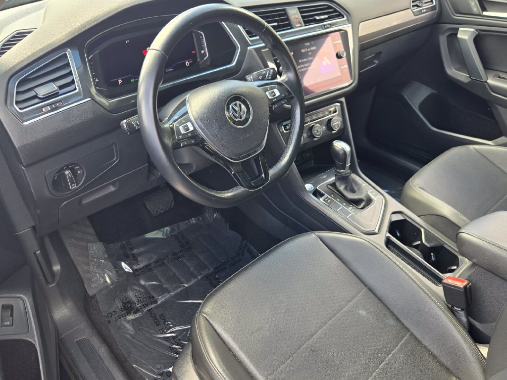 Used 2019 Volkswagen Tiguan SEL FWD image 11