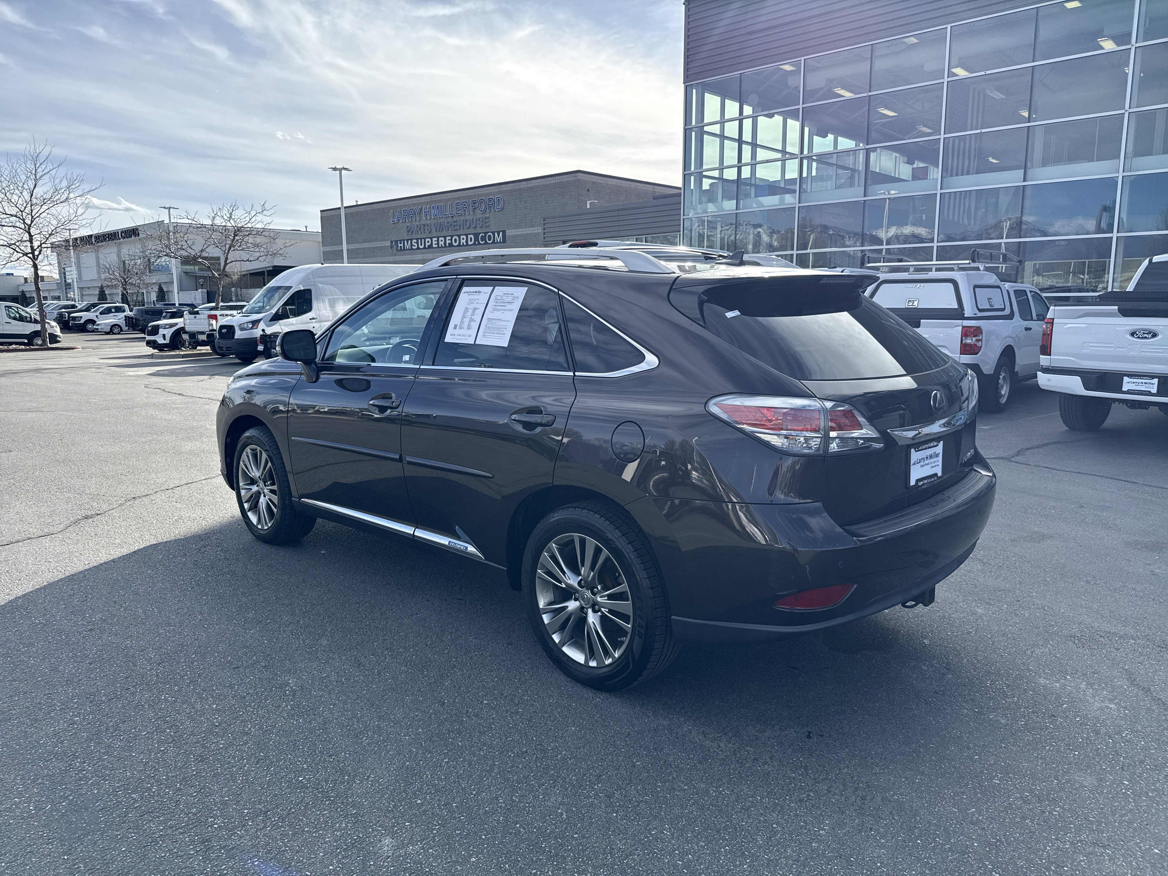 Used 2013 Lexus RX 450h AWD w/ Navigation Pkg image 3