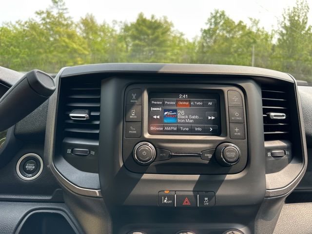 New 2024 RAM 2500 Tradesman w/ Safety Group AWD/4WD image 16