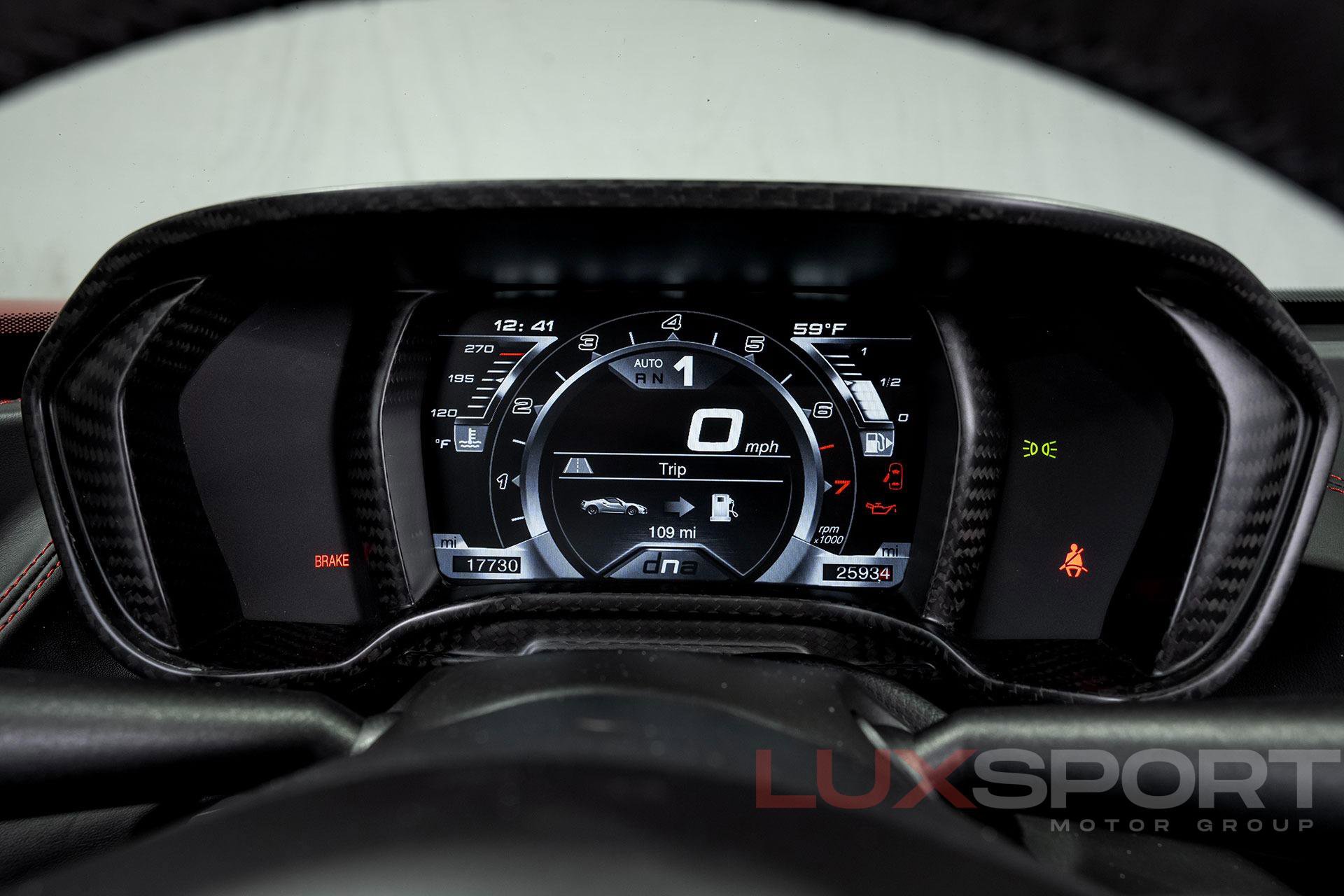 Used 2015 Alfa Romeo 4C Spider w/ Spider Track Package image 29