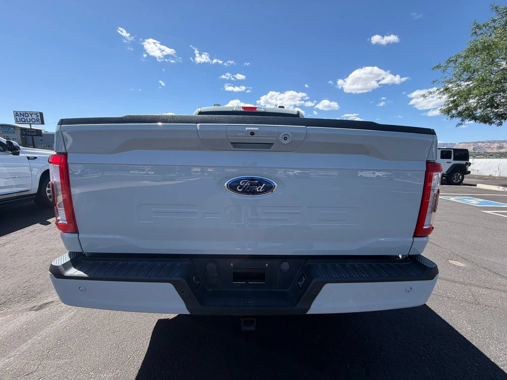 Used 2023 Ford F150 Lariat AWD/4WD image 7