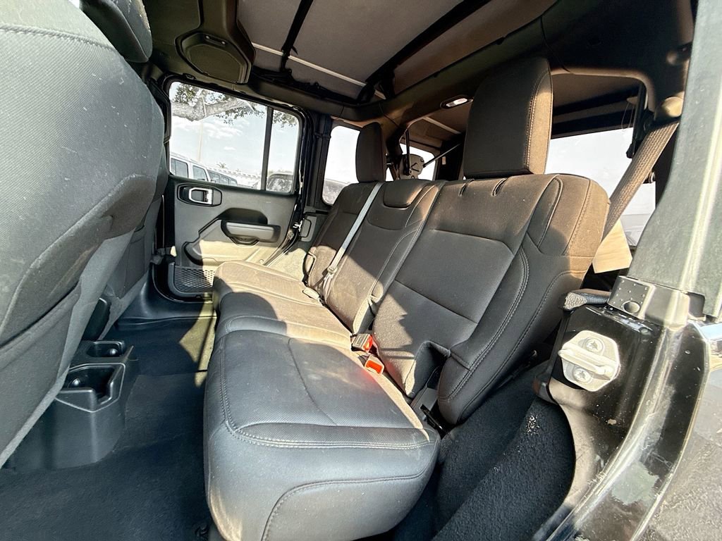 Used 2022 Jeep Wrangler Unlimited Sport AWD/4WD image 27