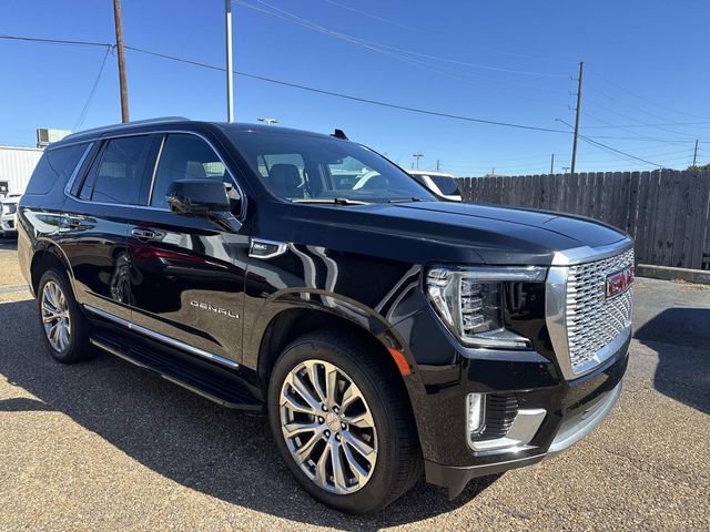 Used 2023 GMC Yukon Denali image 4