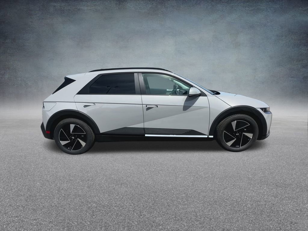 New 2025 Hyundai Ioniq 5 SEL image 24