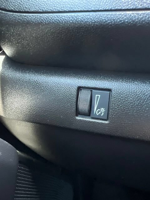 Used 2024 Chevrolet Colorado Trail Boss w/ Technology Package AWD/4WD image 21