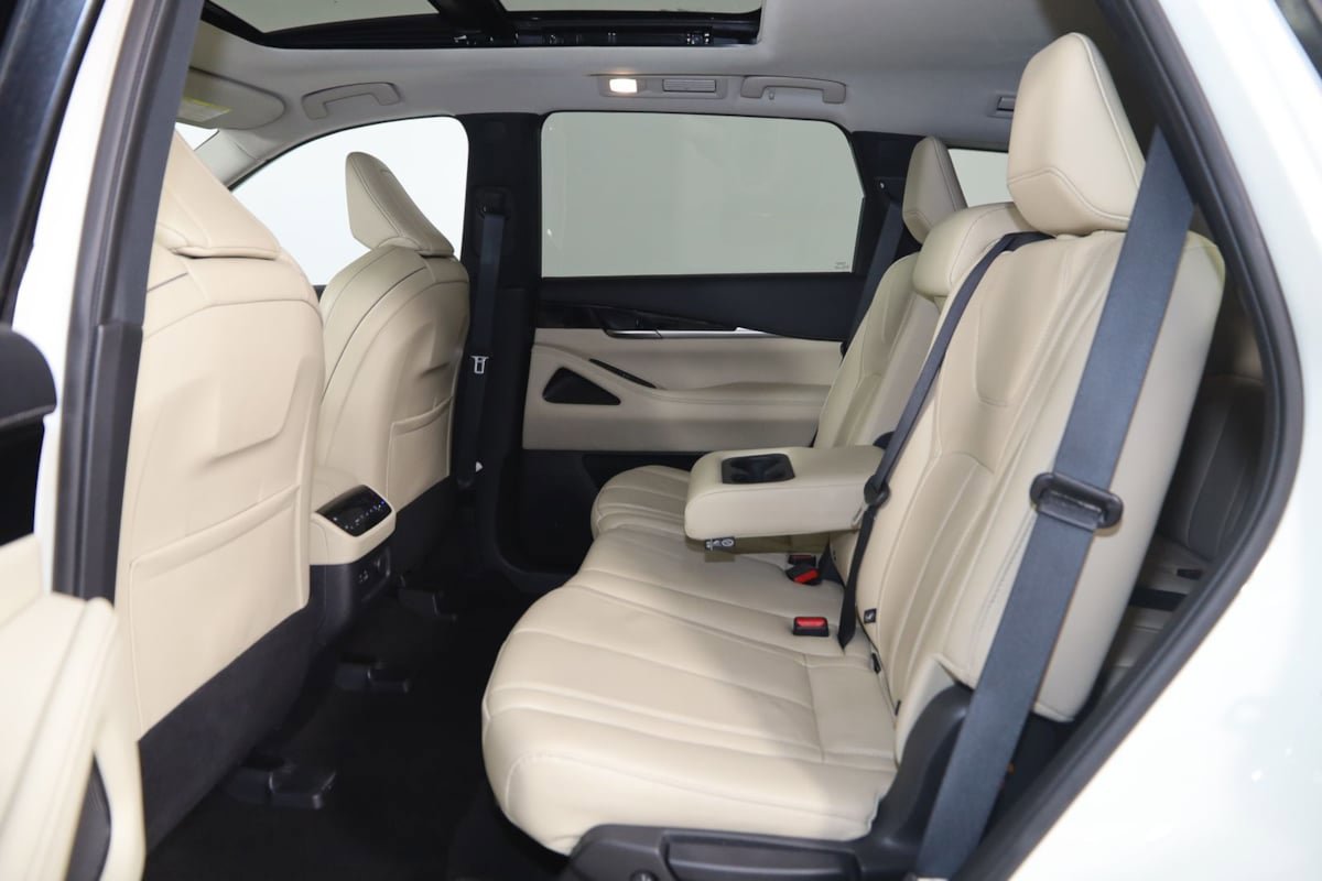 Used 2023 INFINITI QX60 Pure AWD/4WD image 48