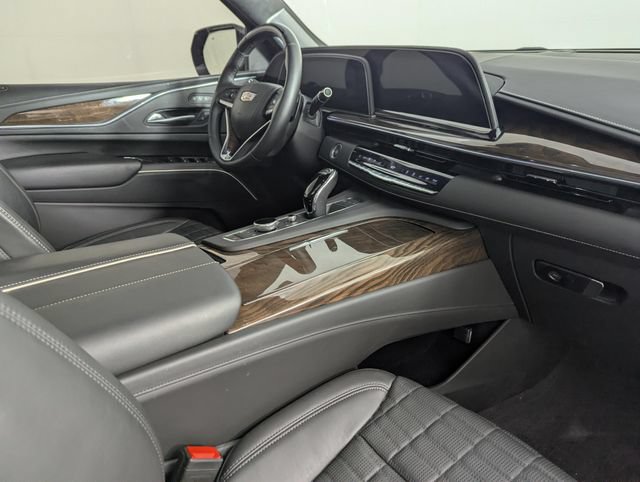 Used 2023 Cadillac Escalade Sport Platinum w/ LPO, ONYX Package AWD/4WD image 25