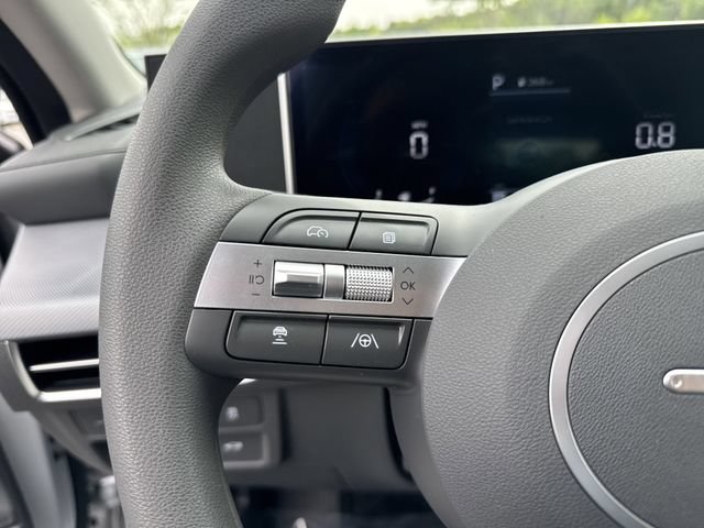 Used 2025 Hyundai Sonata SE FWD image 27