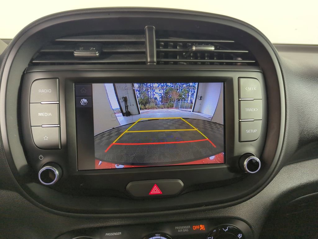 Used 2025 Kia Soul LX w/ LX Technology Package image 26