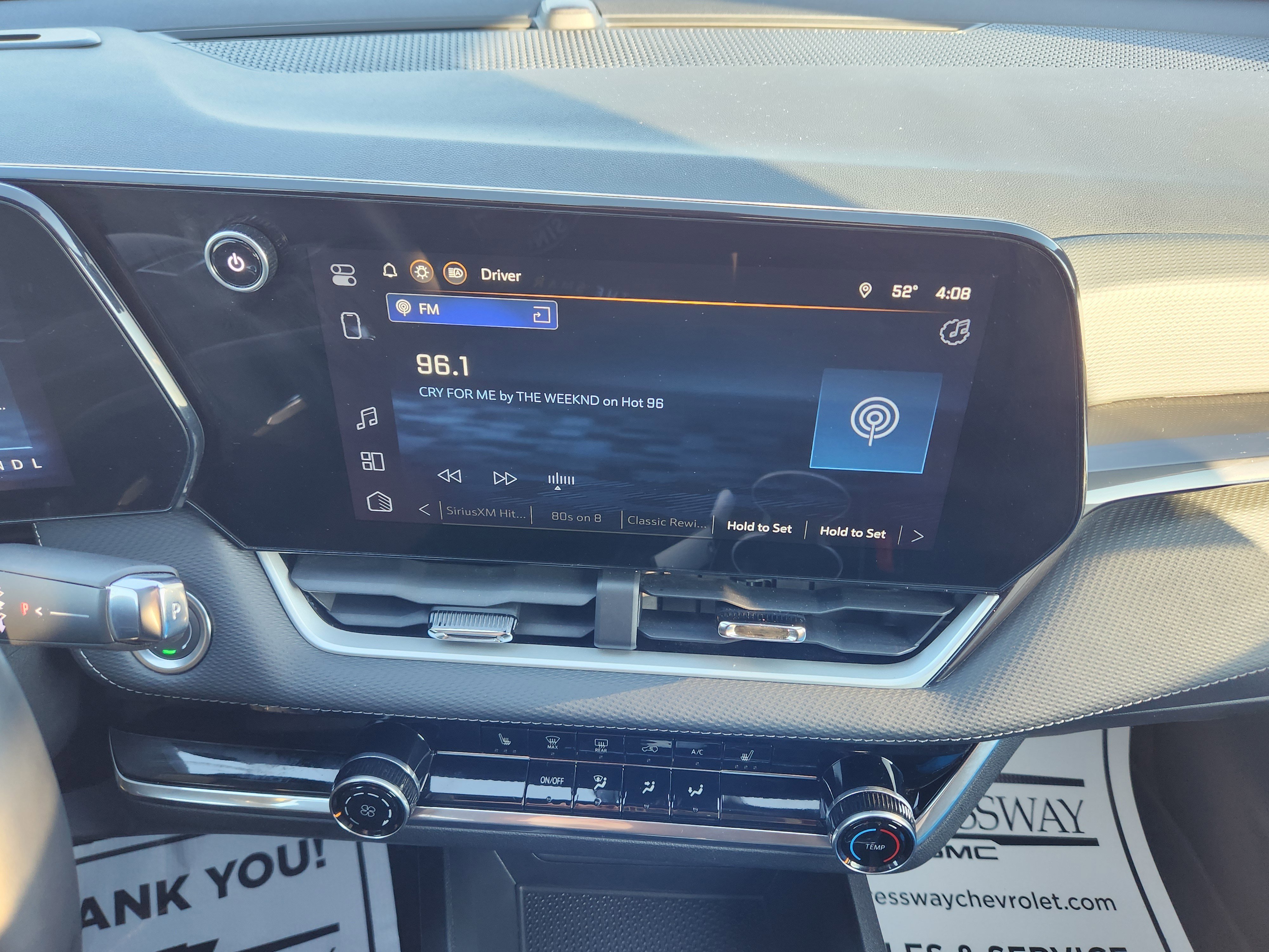 Used 2025 Chevrolet Equinox LT image 18