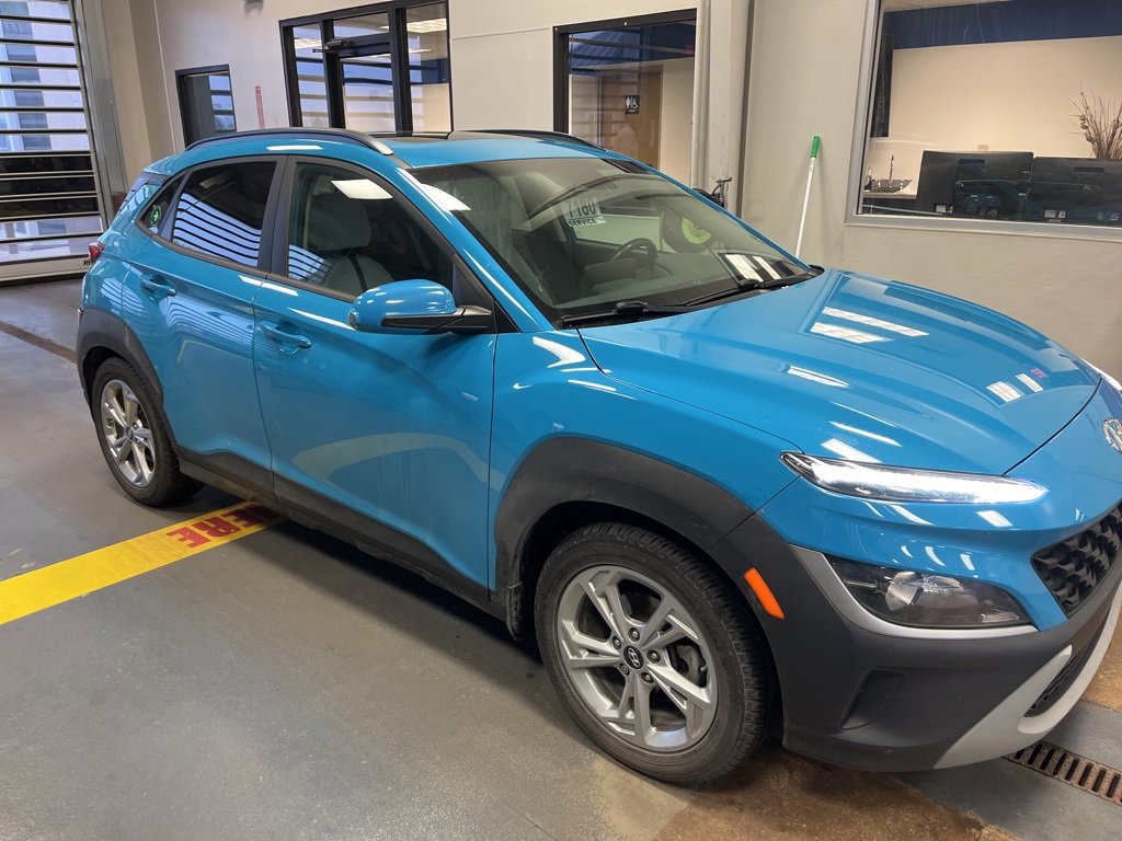 Used 2022 Hyundai Kona SEL w/ Convenience Package image 1