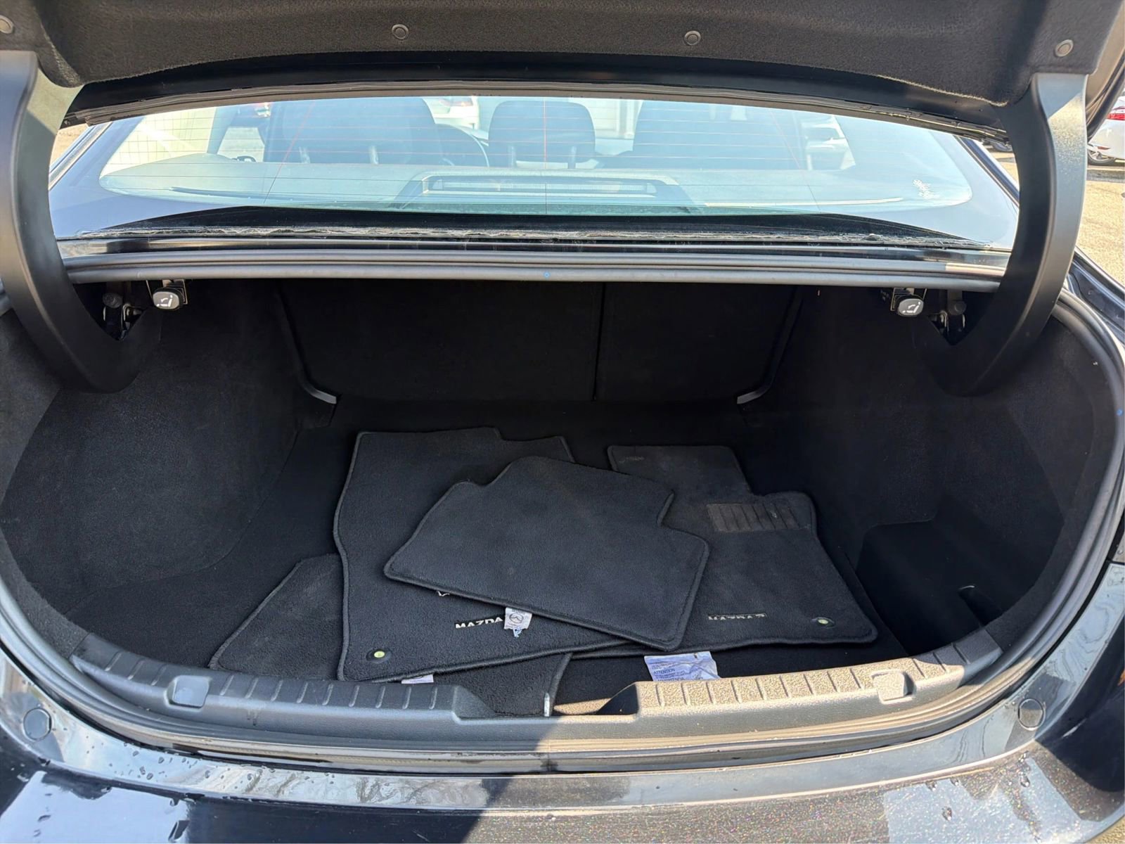 Used 2021 MAZDA MAZDA3 s image 12