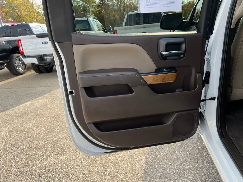 Used 2018 Chevrolet Silverado 1500 LTZ w/ Sport Package image 15