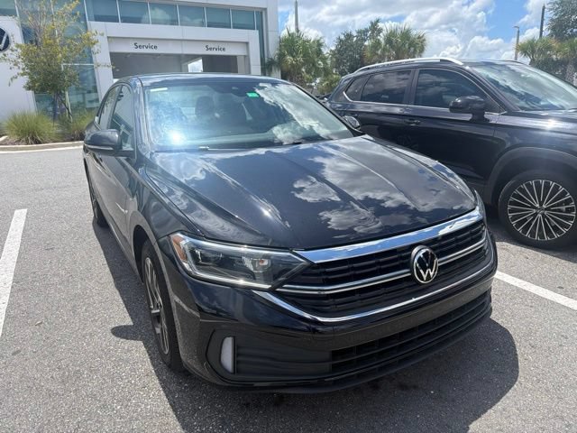 Certified 2024 Volkswagen Jetta SEL FWD image 4