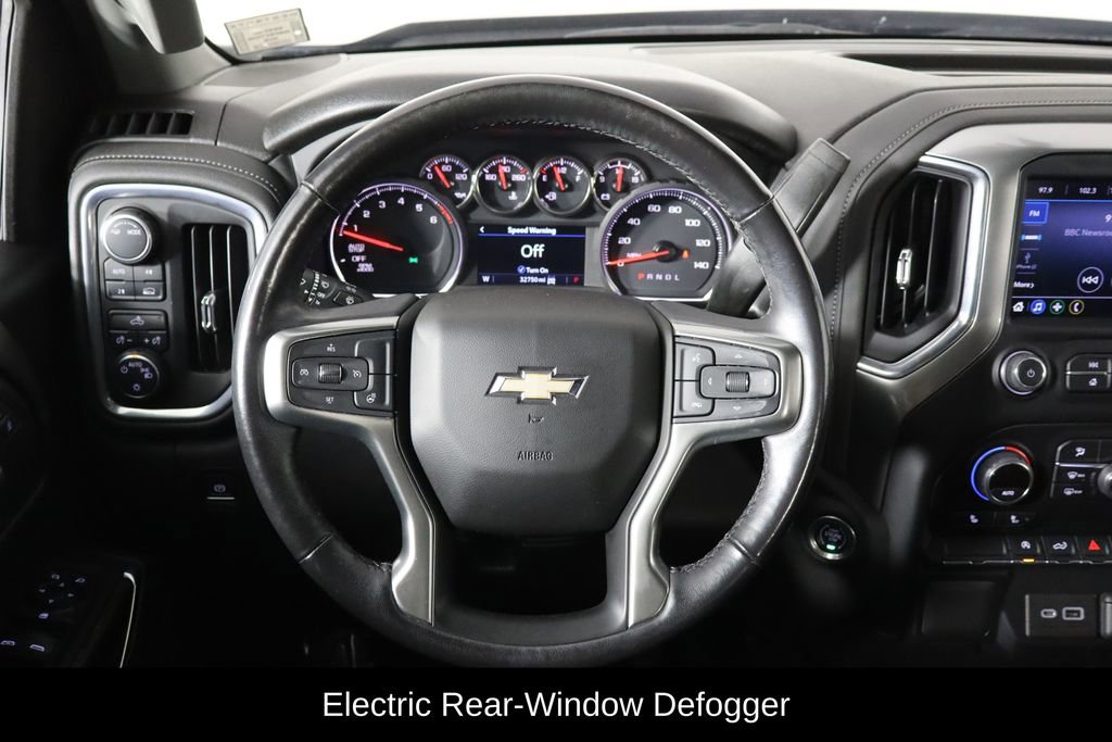 Used 2021 Chevrolet Silverado 1500 LT AWD/4WD image 7