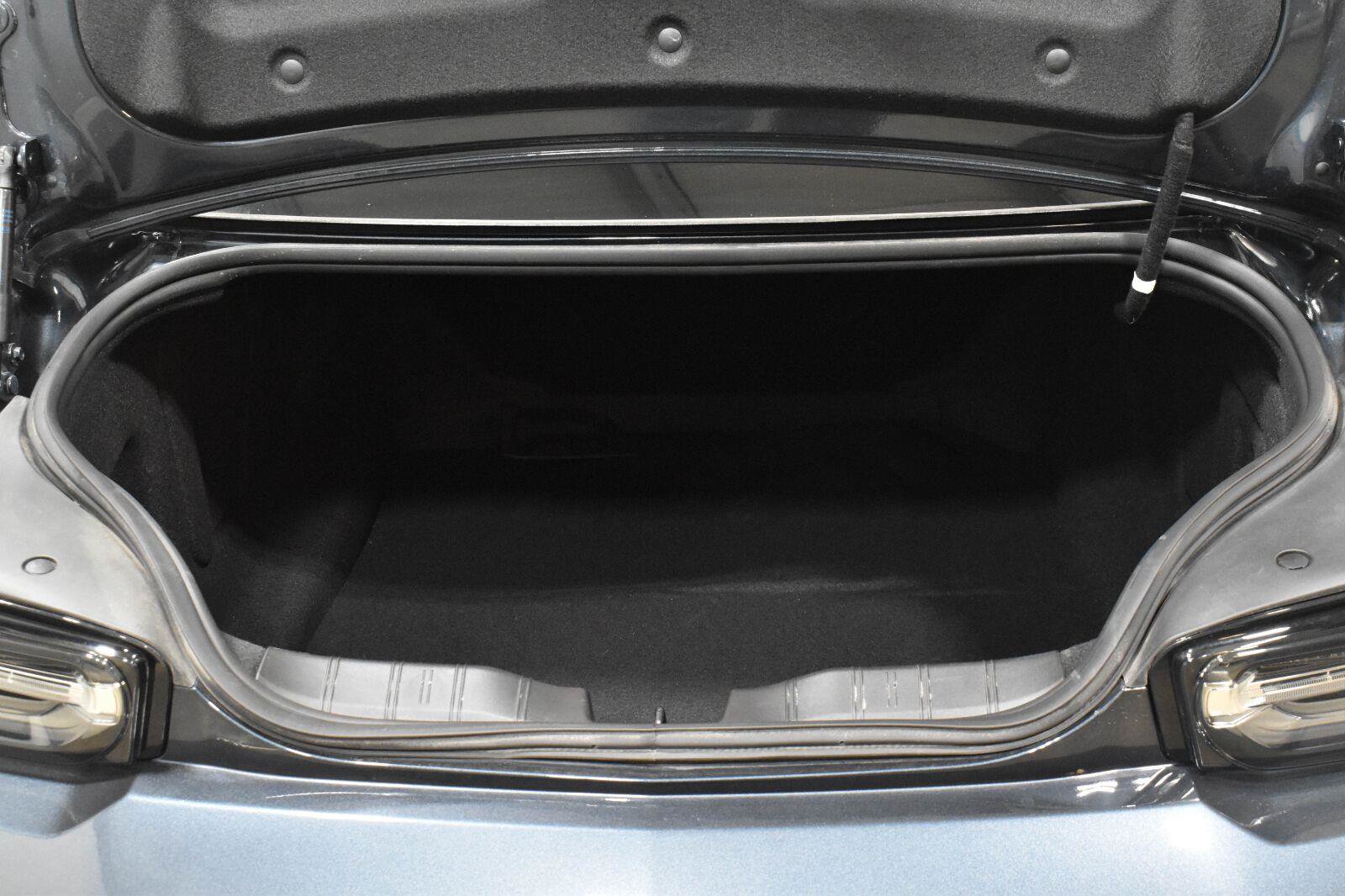 Used 2022 Chevrolet Camaro ZL1 RWD image 24