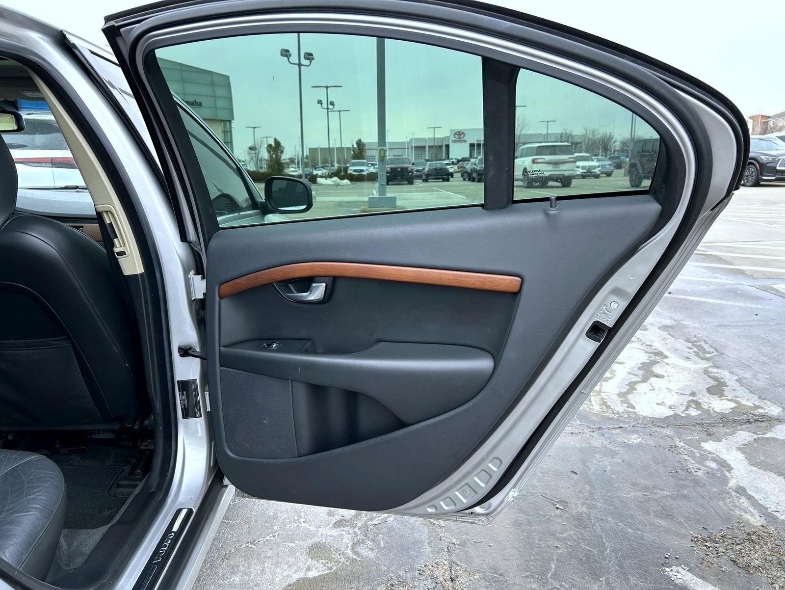 Used 2009 Volvo S80 3.2 image 17