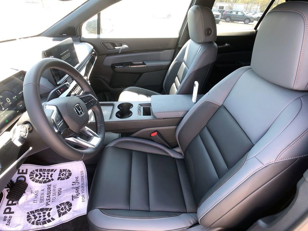 New 2025 Honda Prologue Touring image 12