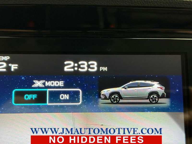 Used 2024 Subaru Crosstrek 2.0i Premium image 32