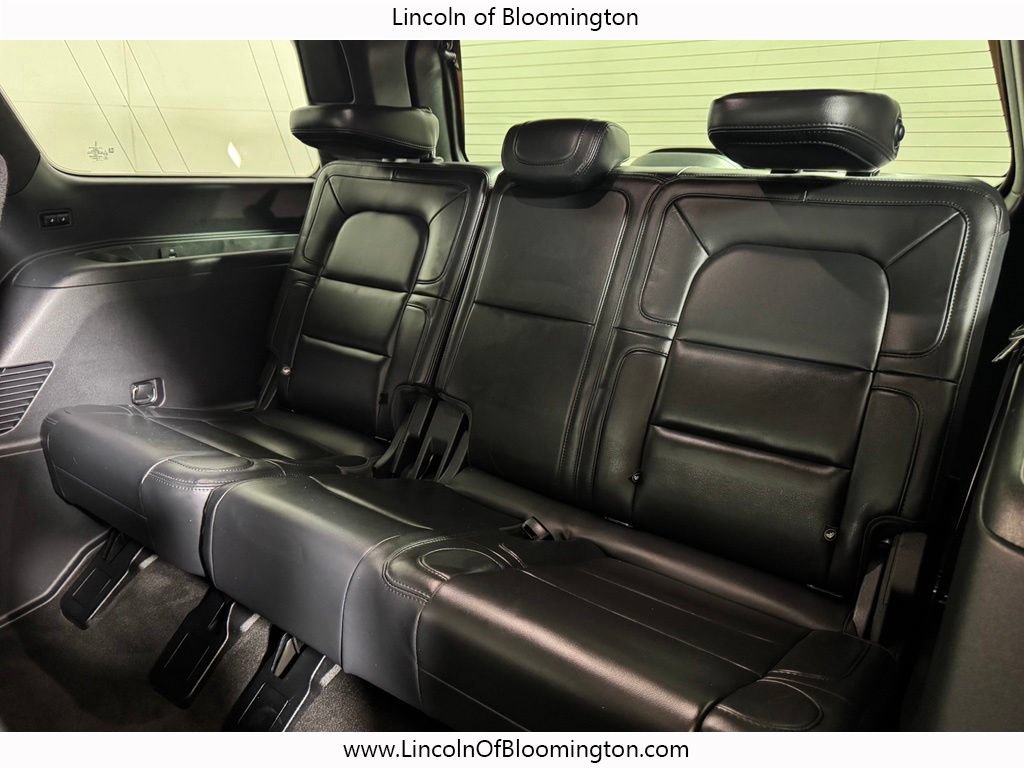 Certified 2023 Lincoln Navigator Reserve AWD/4WD image 14