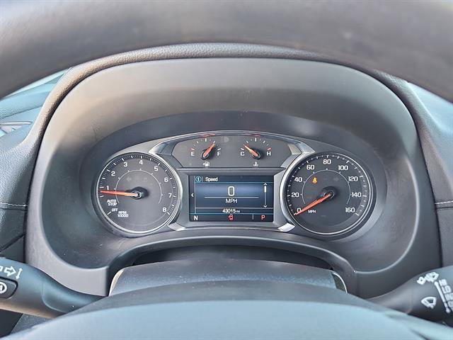 Used 2023 GMC Terrain SLE image 14