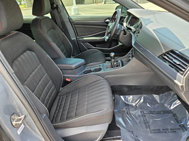 Used 2020 Volkswagen Jetta GLI image 19