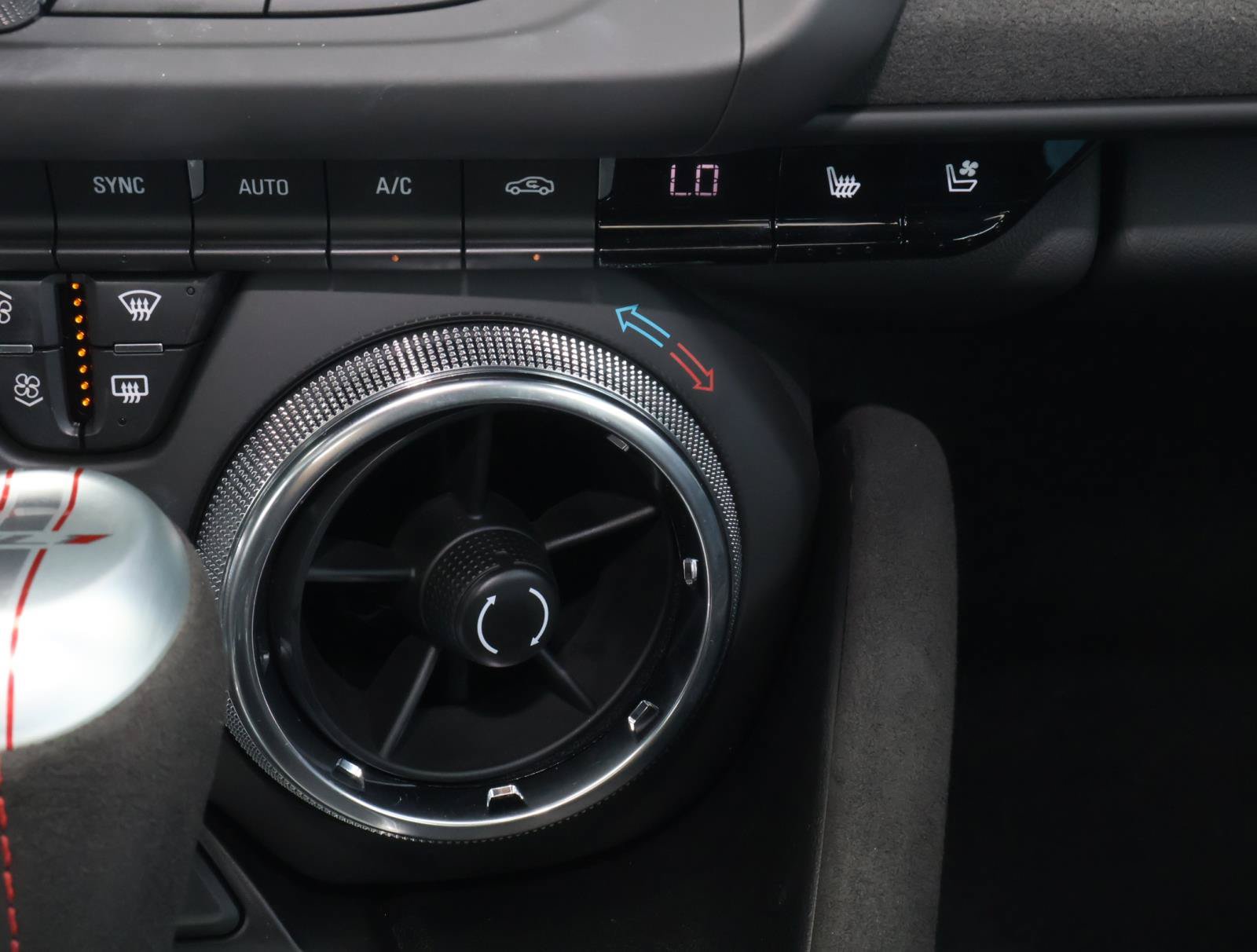 Used 2019 Chevrolet Camaro ZL1 RWD image 28