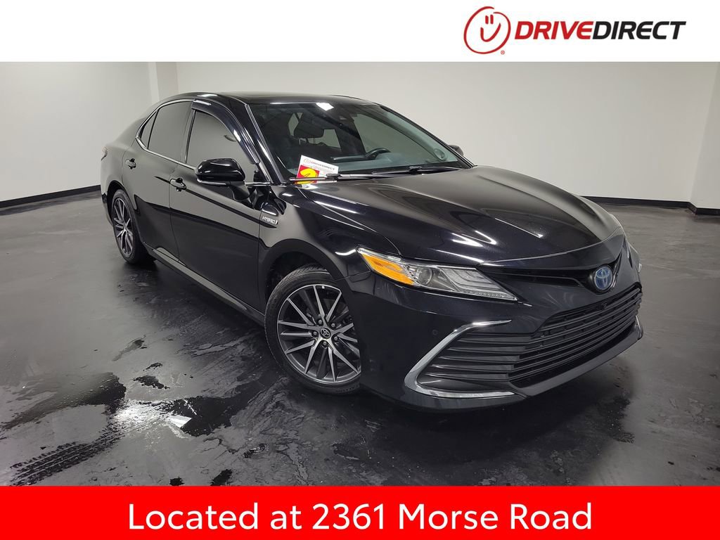 Used 2021 Toyota Camry XLE w/ Navigation Upgrade Package