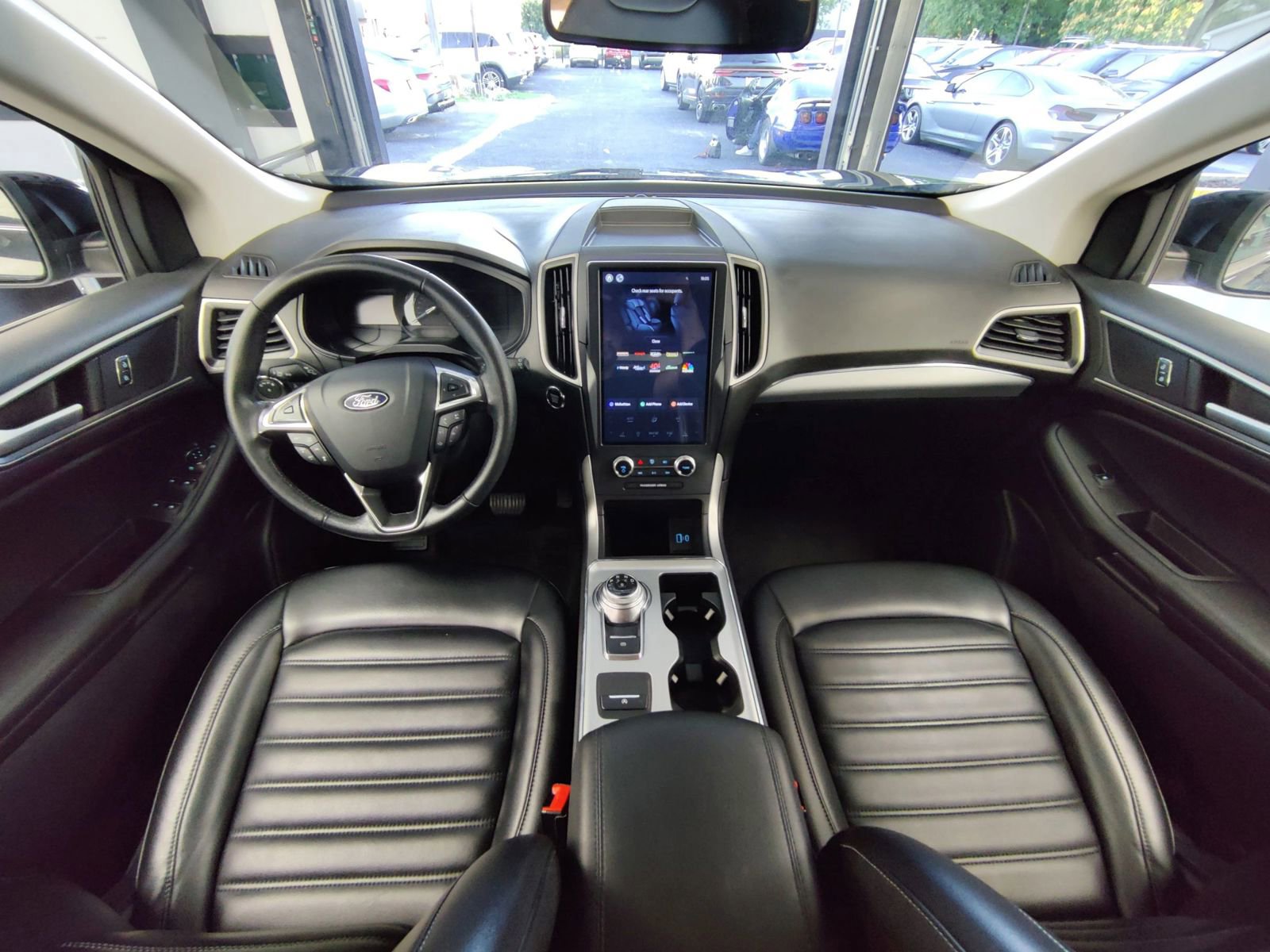 Used 2022 Ford Edge SEL image 12
