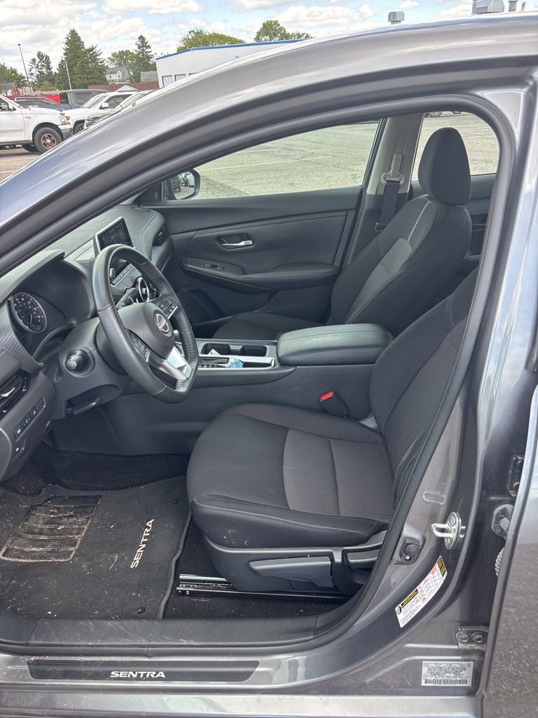Used 2024 Nissan Sentra SV w/ All-Weather Package FWD image 10