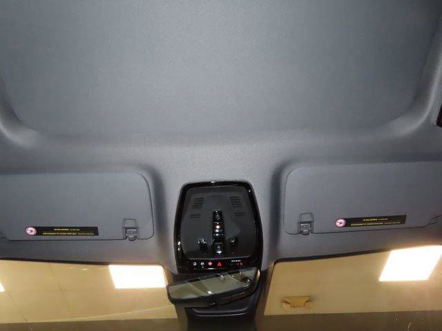 New 2026 Cadillac Optiq V image 25