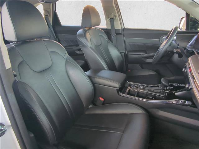 Used 2025 Kia Sorento SX AWD/4WD image 24