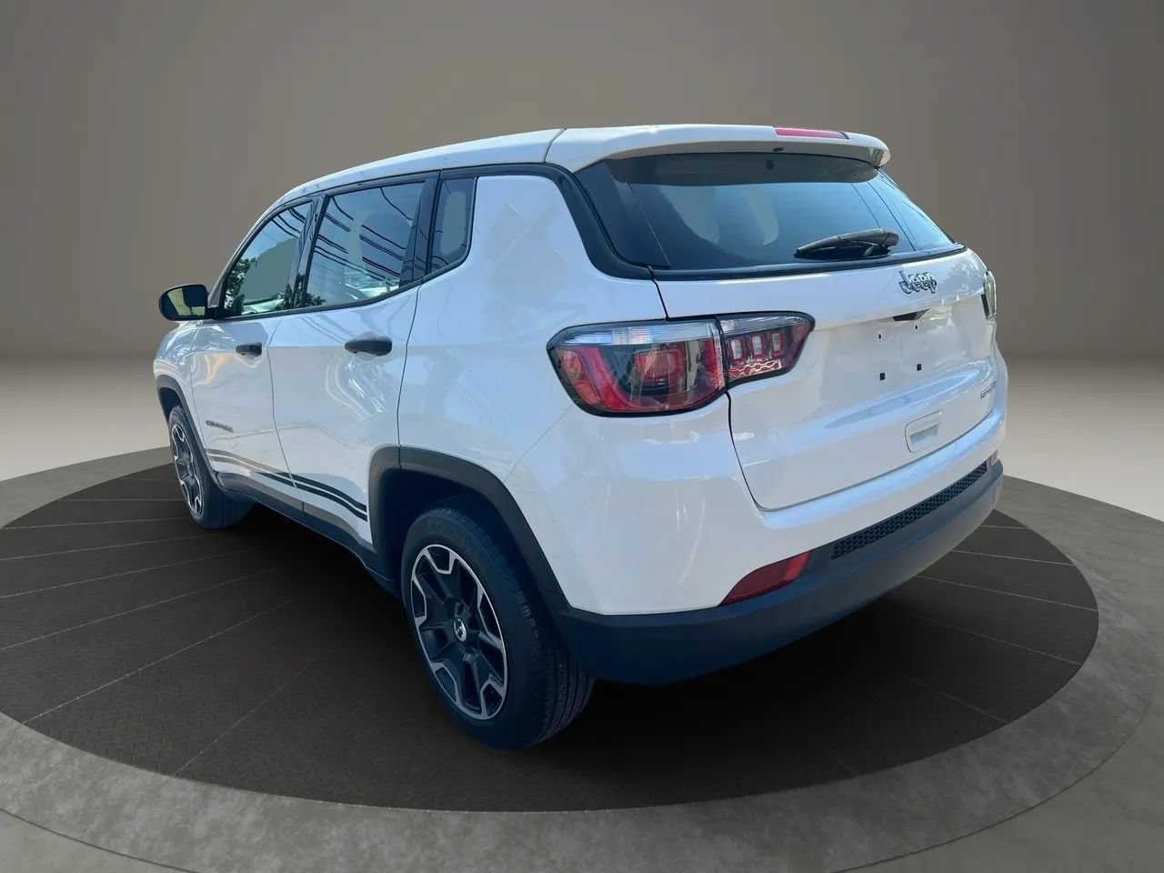 Used 2019 Jeep Compass Sport FWD image 7