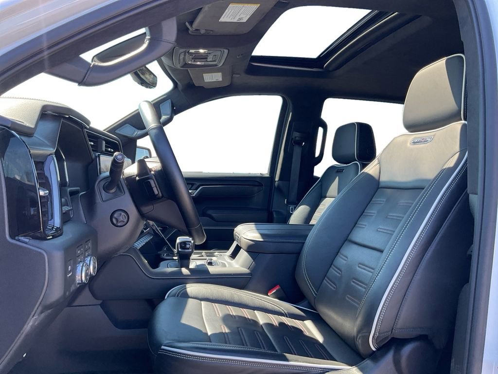 Used 2024 GMC Sierra 1500 AT4X image 24