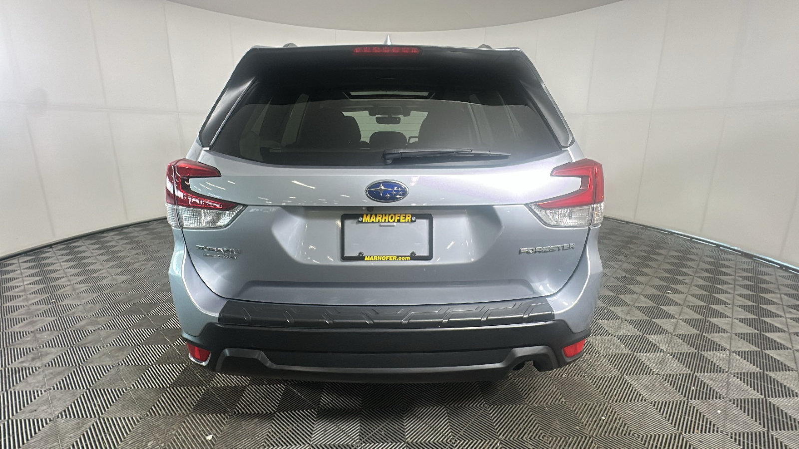 Used 2019 Subaru Forester Premium w/ Popular Package #1 AWD/4WD image 4