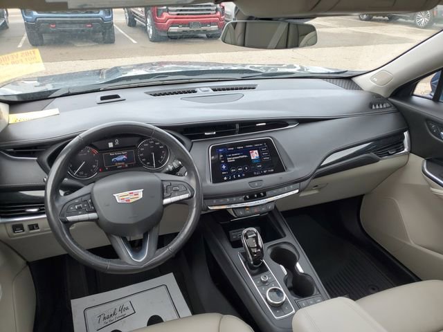Used 2021 Cadillac XT4 Premium Luxury w/ Driver Assist Package AWD/4WD image 25