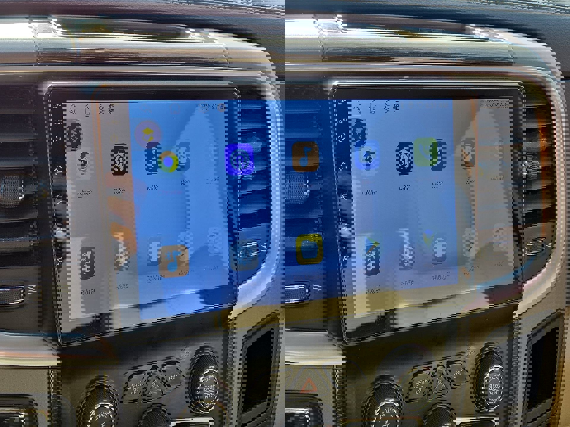 Used 2018 RAM 1500 Limited image 19