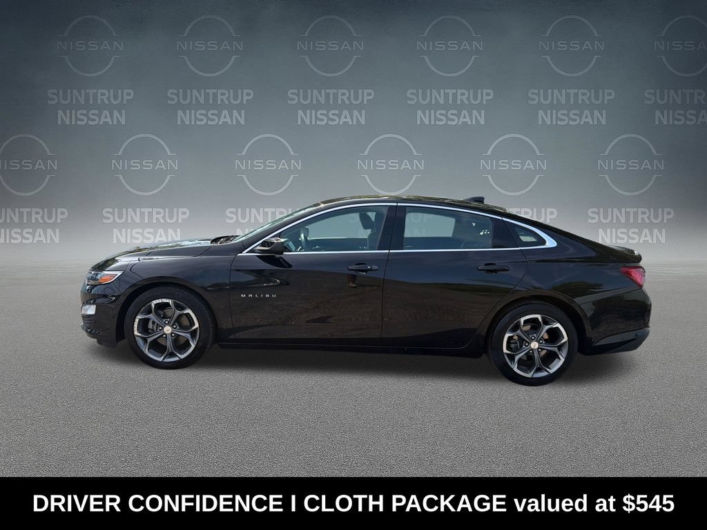 Used 2021 Chevrolet Malibu LT FWD image 2